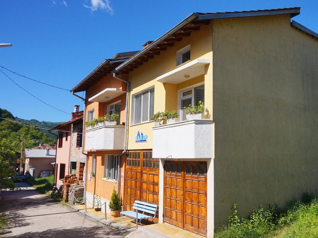 Pamir Guest House Shipkovo  Exterior photo